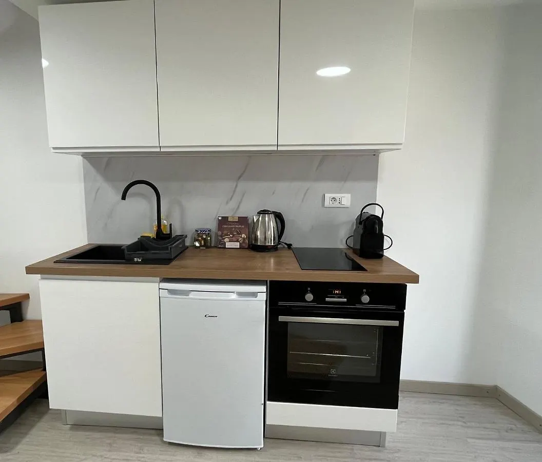 Stone House Apartment Medulin 0*,  Croatia
